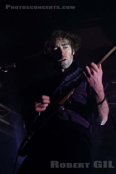 A PLACE TO BURY STRANGERS - 2012-04-15 - PARIS - La Boule Noire - 